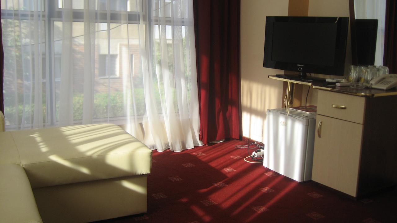 Hotel Palace Târgu Jiu Pokój zdjęcie
